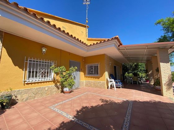 Foto 1 de Xalet en venda a Los Felipes - Corral de Carmelo de 3 habitacions amb terrassa i piscina