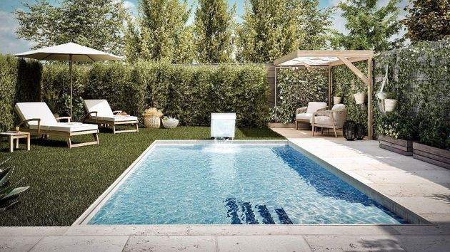 Foto 1 de Xalet en venda a Los Álamos de 4 habitacions amb terrassa i piscina