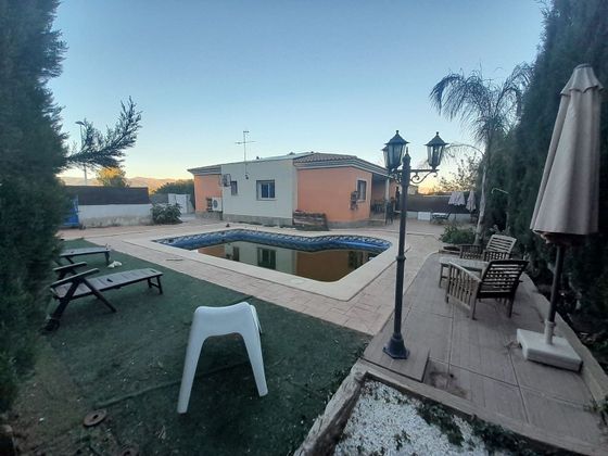 Foto 1 de Venta de casa adosada en Parque de la Bombilla-Pla de Rascanya de 4 habitaciones con terraza y piscina