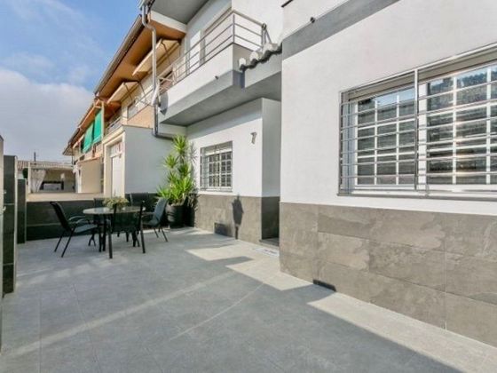 Foto 1 de Casa en venda a Peligros de 4 habitacions amb terrassa i balcó