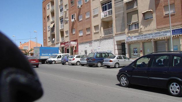 Foto 1 de Alquiler de local en calle Susspiro de 281 m²