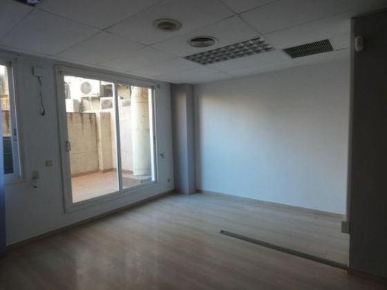 Foto 2 de Alquiler de oficina en Mestalla con terraza