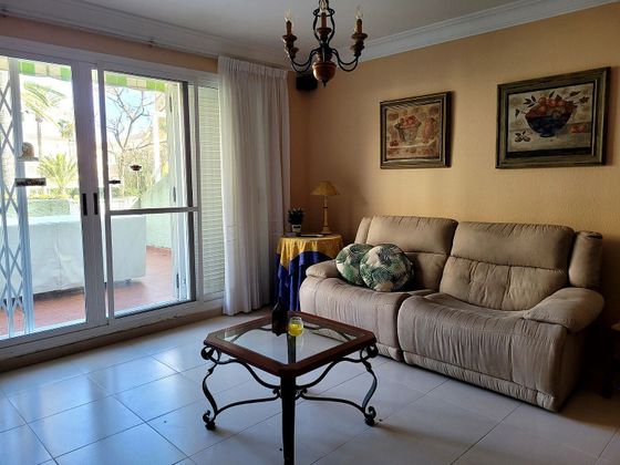 Foto 2 de Casa en venda a El Perellonet de 5 habitacions amb terrassa i piscina