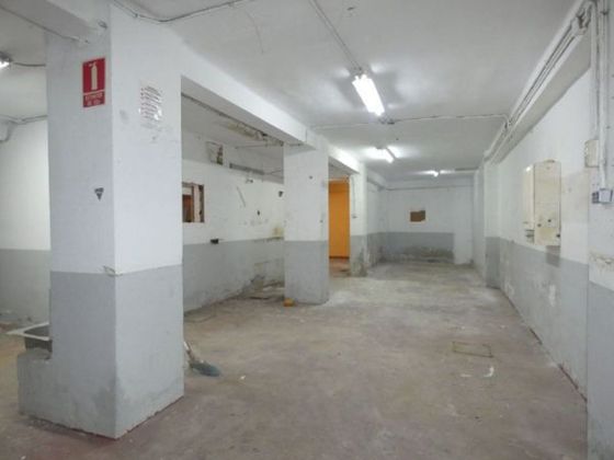 Foto 1 de Alquiler de local en Natzaret de 350 m²
