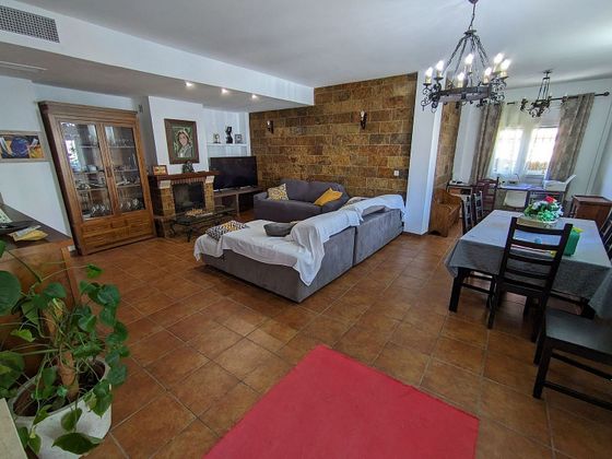 Foto 1 de Xalet en venda a El Candado - El Palo de 4 habitacions amb terrassa i piscina