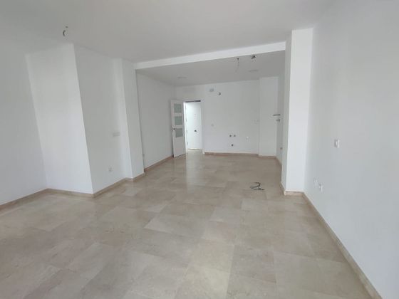 Foto 2 de Pis en venda a Arenal - La Pólvora de 2 habitacions amb terrassa i aire acondicionat