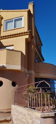 Foto 2 de Casa adossada en venda a Urbanizaciones- Santa Ana- Las Estrellas de 4 habitacions amb terrassa i piscina