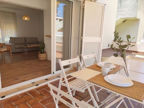 Foto 2 de Casa en venda a avenida Los Pinares de 4 habitacions amb terrassa i piscina