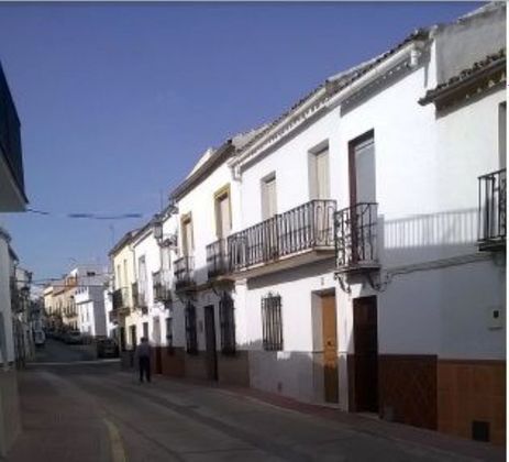 Foto 1 de Casa en venda a calle Ramon y Cajal de 3 habitacions i 104 m²