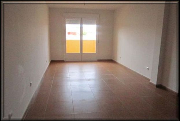 Foto 2 de Venta de piso en Carpio de Tajo (El) de 2 habitaciones con ascensor