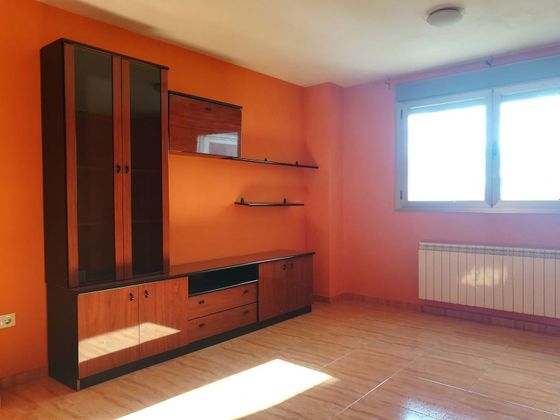 Foto 1 de Pis en venda a calle Lirio de 2 habitacions i 74 m²