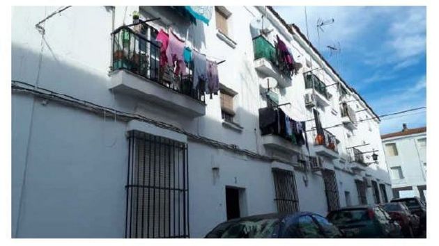 Foto 1 de Pis en venda a calle Higuera de 3 habitacions i 88 m²