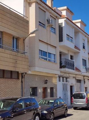 Foto 1 de Venta de casa adosada en Canet d´En Berenguer de 8 habitaciones y 309 m²