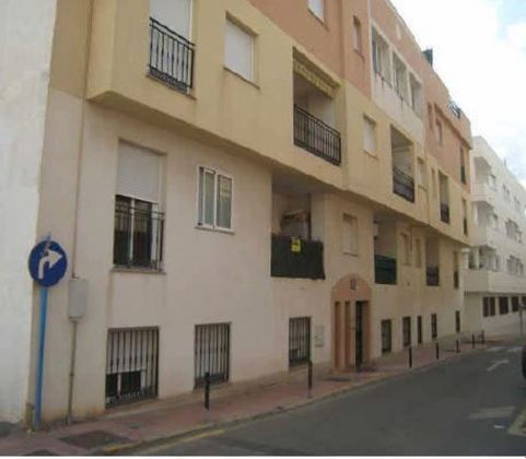 Foto 1 de Piso en venta en calle Alfonso XIII de 2 habitaciones y 69 m²