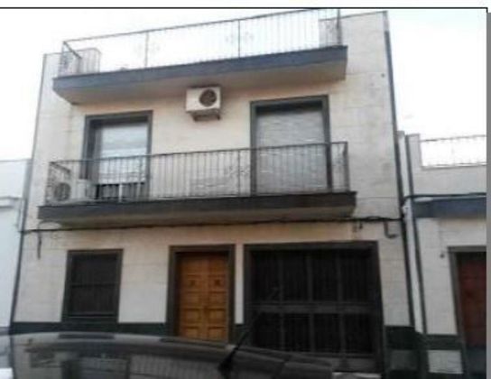 Foto 1 de Venta de casa adosada en calle Tarancón de 5 habitaciones y 226 m²