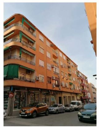 Foto 1 de Piso en venta en calle San Joaquín de 3 habitaciones y 88 m²