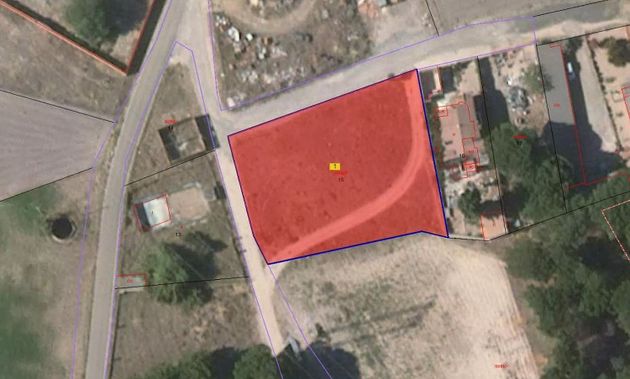 Foto 2 de Venta de terreno en Aldeamayor de San Martín de 3495 m²
