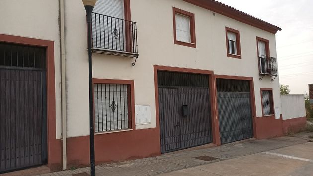 Foto 1 de Casa adosada en venta en Pedro Abad de 3 habitaciones y 118 m²
