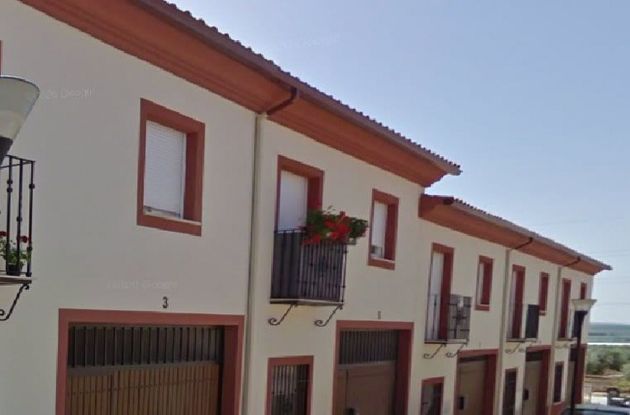 Foto 1 de Casa adossada en venda a Pedro Abad de 3 habitacions i 134 m²