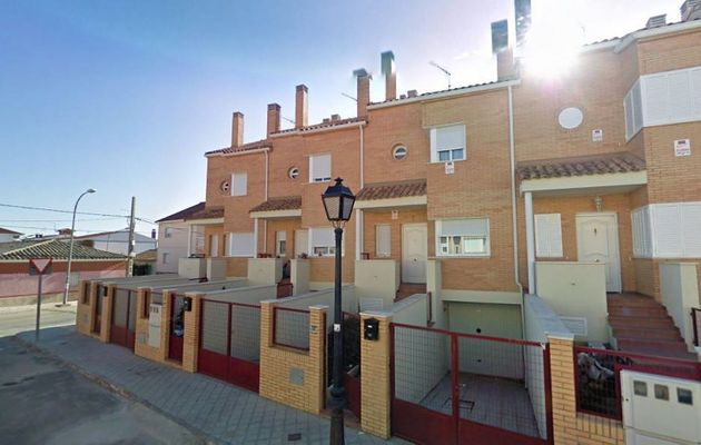 Foto 1 de Casa en venda a calle Los Galgos de 3 habitacions i 180 m²