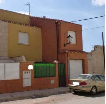 Foto 1 de Casa en venda a calle Juan Ramón Jiménez de 3 habitacions i 146 m²