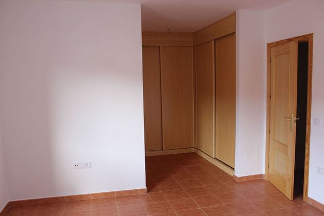 Foto 2 de Venta de casa en Lucillos de 3 habitaciones y 148 m²