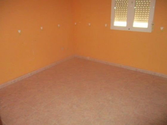 Foto 1 de Venta de piso en Horcajo de Santiago de 3 habitaciones y 115 m²