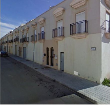 Foto 2 de Casa en venda a calle Retiro de 3 habitacions i 126 m²