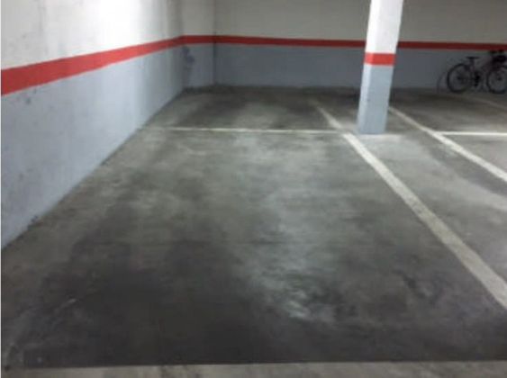Foto 1 de Venta de garaje en calle Del Calvario de 56 m²