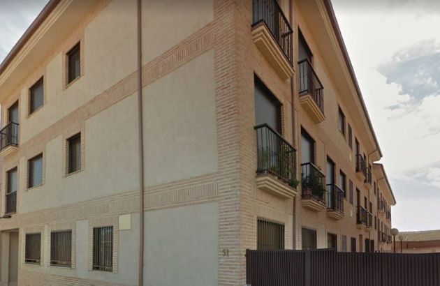 Foto 1 de Venta de piso en calle Toriles de 2 habitaciones y 67 m²