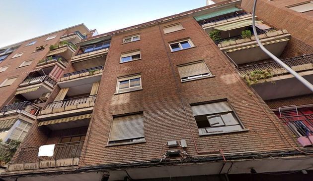 Foto 1 de Venta de piso en calle Marqués de Mirasol de 3 habitaciones y 113 m²