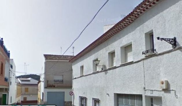 Foto 1 de Casa en venda a calle Cordoba de 3 habitacions i 242 m²