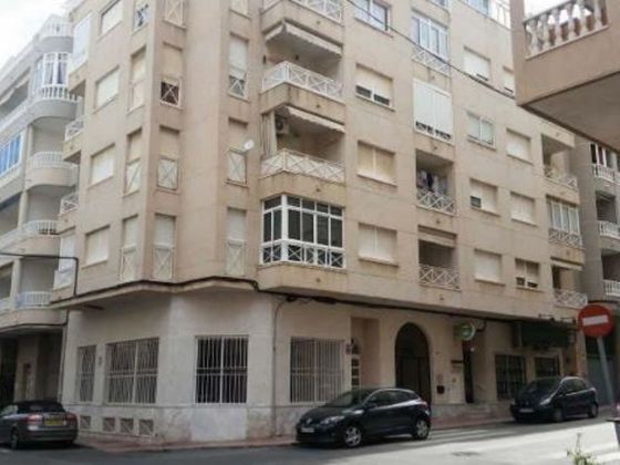 Foto 2 de Pis en venda a calle San Pascual de 2 habitacions i 56 m²