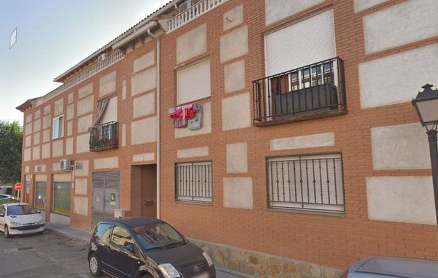 Foto 1 de Piso en venta en calle Madrid de 2 habitaciones y 56 m²