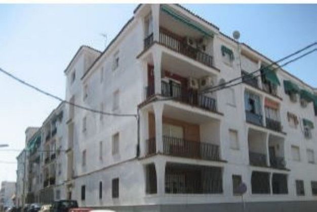 Foto 1 de Pis en venda a calle Miguel Antolín de 3 habitacions i 117 m²