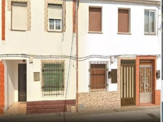 Foto 1 de Casa en venda a calle Cádiz de 2 habitacions i 69 m²