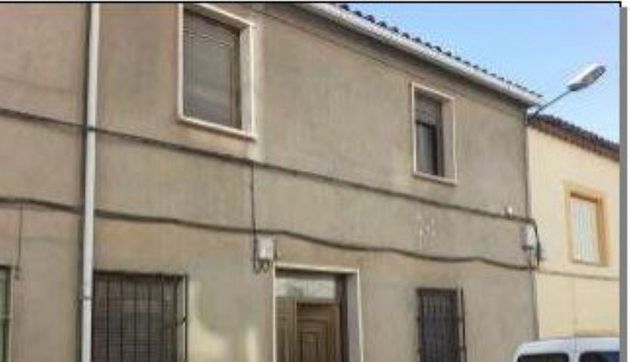 Foto 1 de Casa en venda a calle Duque de San Fernando de 3 habitacions i 234 m²