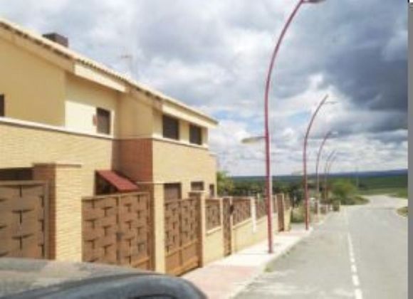 Foto 1 de Casa en venda a avenida De Castilla la Mancha de 3 habitacions i 156 m²