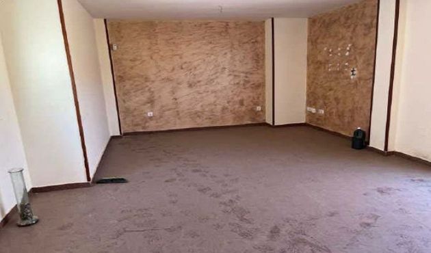 Foto 2 de Venta de piso en calle Maestro Bernardo Estepa de 3 habitaciones con garaje