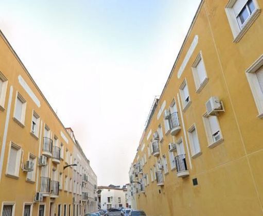 Foto 1 de Pis en venda a calle Profesor Isabel García de 3 habitacions i 134 m²