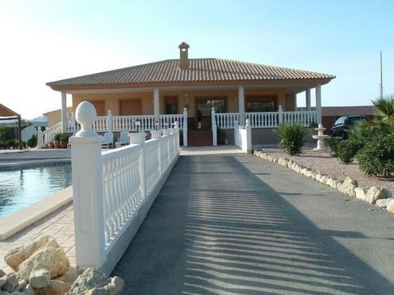 Foto 1 de Casa rural en venta en Pliego de 3 habitaciones con terraza y piscina