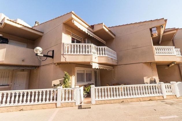 Foto 1 de Casa en venda a Playa del Galán de 3 habitacions amb jardí i balcó