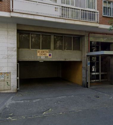 Foto 1 de Garaje en alquiler en Universidad - Malasaña de 10 m²