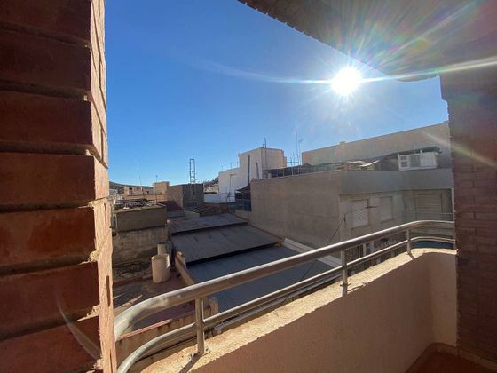 Foto 2 de Piso en venta en Águilas ciudad de 3 habitaciones con garaje y balcón