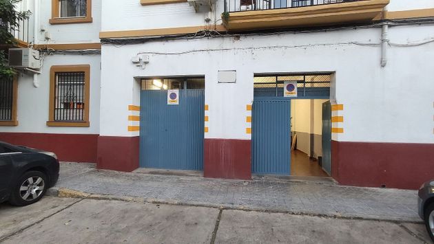 Foto 1 de Venta de local en Pedro Salvador - Las Palmeritas con garaje