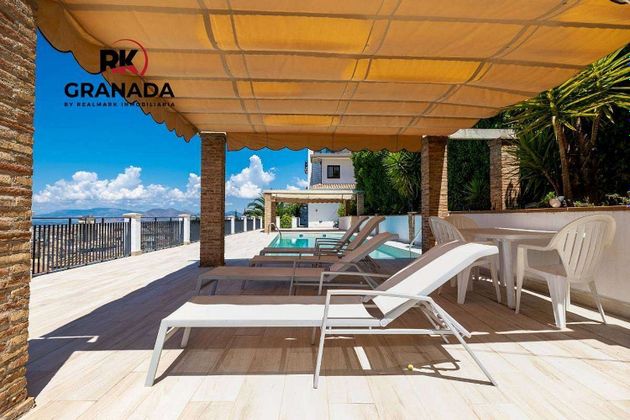 Foto 1 de Casa en venta en calle Alpargateros Alta de 5 habitaciones con terraza y piscina