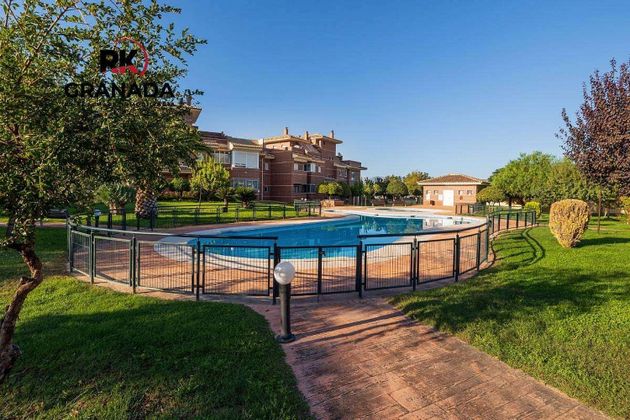 Foto 2 de Pis en venda a calle Chorreras de 3 habitacions amb terrassa i piscina