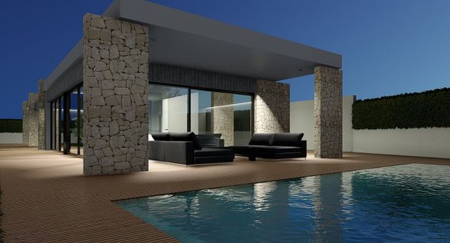Foto 2 de Xalet en venda a Serra de 4 habitacions amb terrassa i piscina