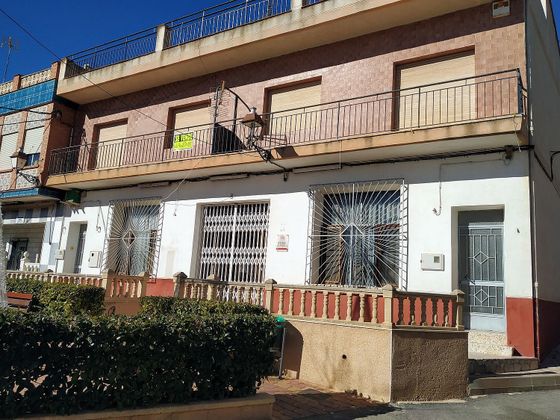 Foto 1 de Casa adossada en venda a plaza Zarzadilla de Totana de 6 habitacions amb terrassa i balcó