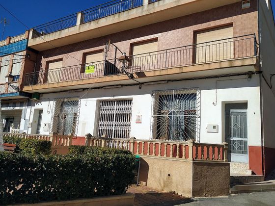 Foto 2 de Piso en venta en plaza Zarzadilla de Totana de 6 habitaciones con terraza y balcón
